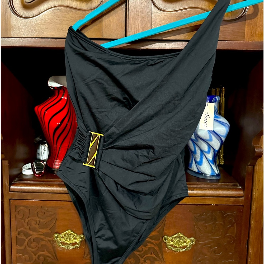 NWT Solid One Shoulder 1 pc Swim Suit 12